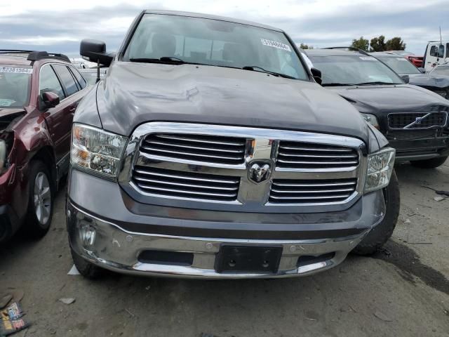 2015 Dodge RAM 1500 SLT