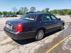 2005 Lincoln Town Car Signature Limited