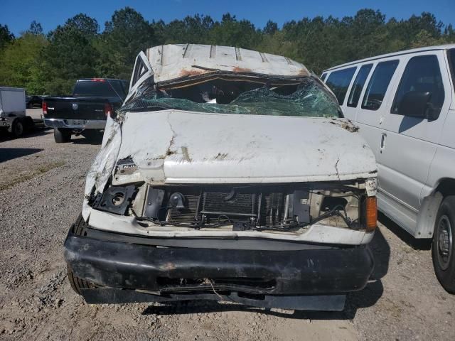 2004 Ford Econoline E250 Van