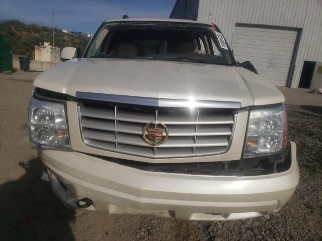 2004 Cadillac Escalade Luxury