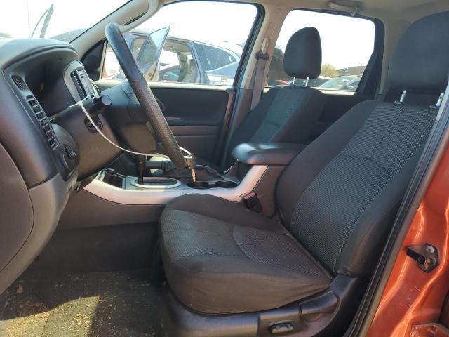 2005 Mazda Tribute s