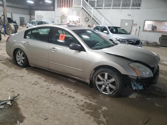 2005 Nissan Maxima SE