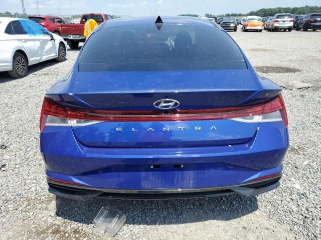 2022 Hyundai Elantra SEL