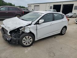 Hyundai Accent Vehiculos salvage en venta: 2017 Hyundai Accent SE