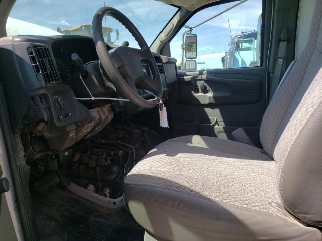 2004 Chevrolet Express G3500