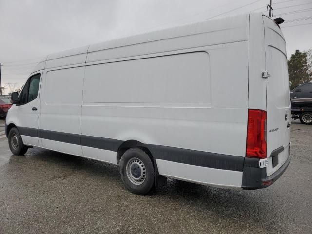 2021 Mercedes-Benz Sprinter 2500