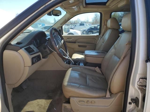 2011 Cadillac Escalade Luxury