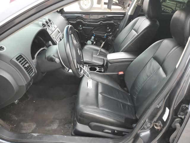 2010 Nissan Altima Base