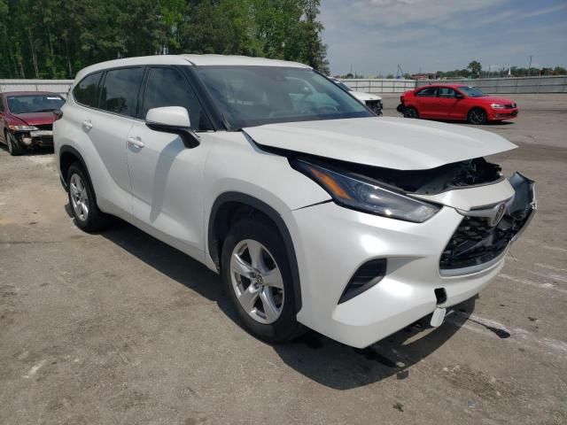 2022 Toyota Highlander L