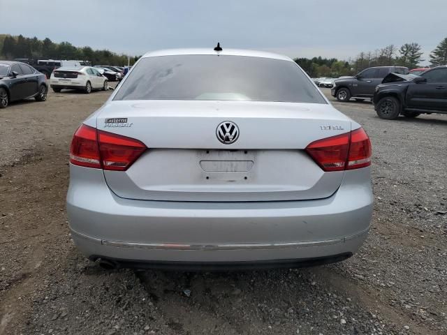 2015 Volkswagen Passat SEL