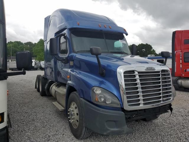 2016 Freightliner Cascadia 125