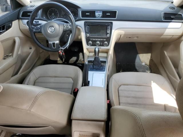 2012 Volkswagen Passat SE