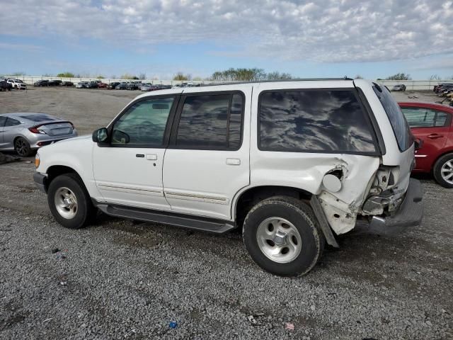 2000 Ford Explorer XLT