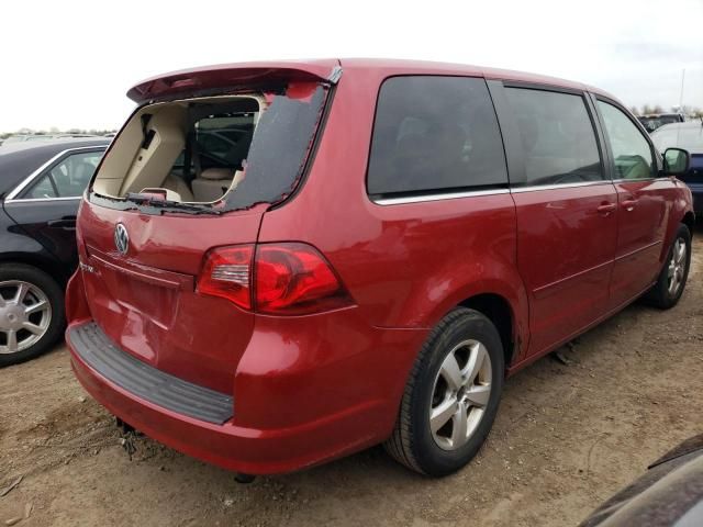 2009 Volkswagen Routan SE