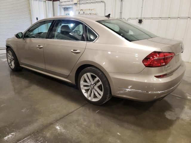 2016 Volkswagen Passat SEL