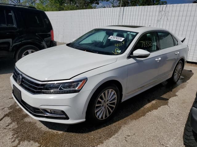 2016 Volkswagen Passat SE