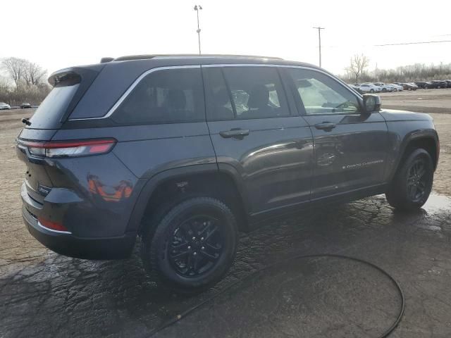 2022 Jeep Grand Cherokee Laredo