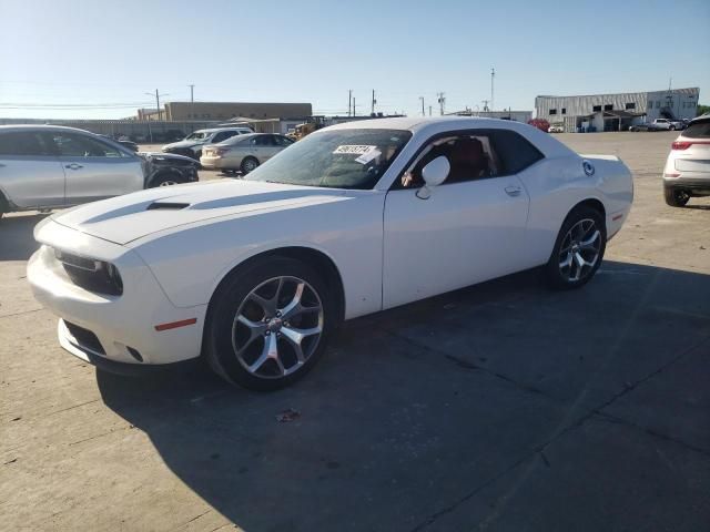 2015 Dodge Challenger SXT