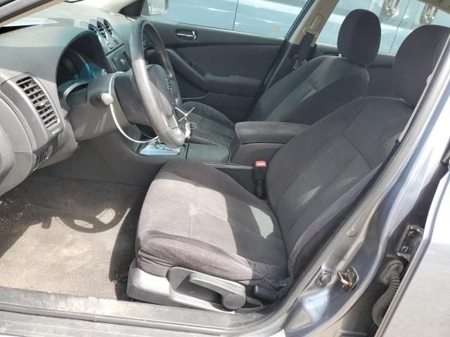 2010 Nissan Altima Base