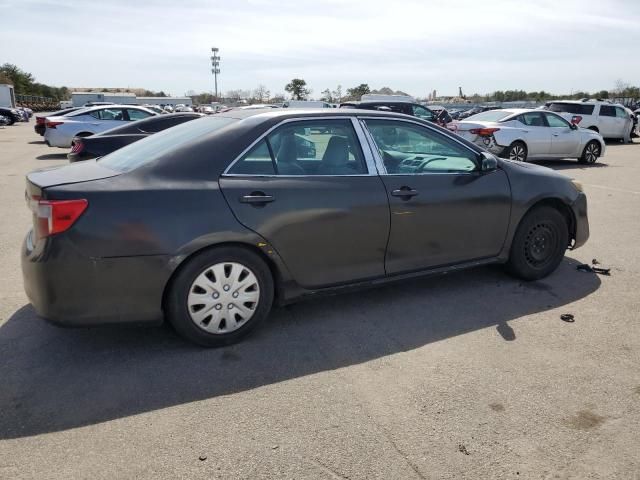 2012 Toyota Camry Hybrid