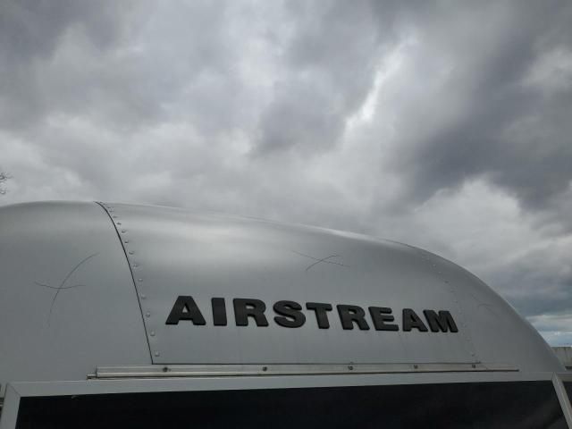 2021 Airstream Caraval