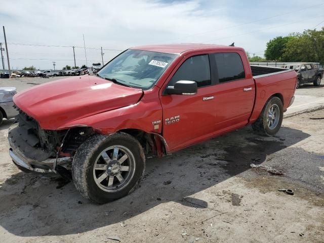 2015 Dodge RAM 1500 SLT