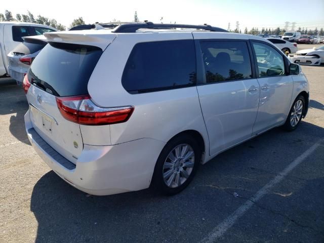 2015 Toyota Sienna XLE