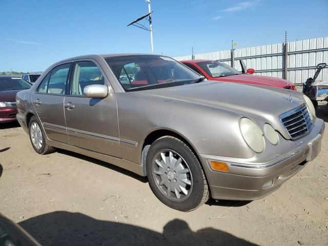 2001 Mercedes-Benz E 320