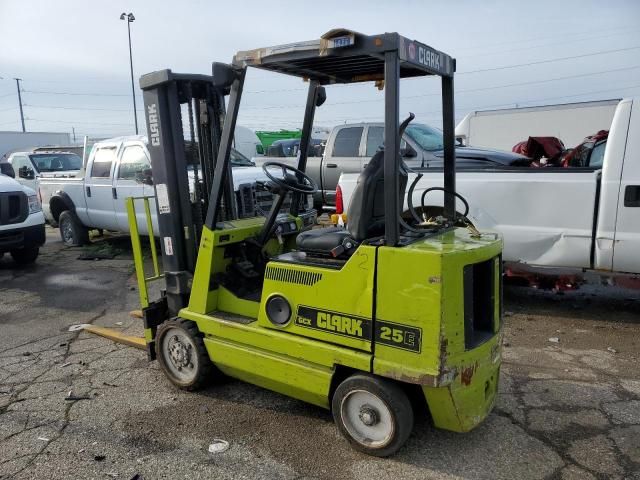 2010 Clark Forklift Forklift