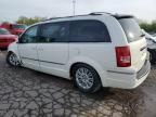 2010 Chrysler Town & Country Touring