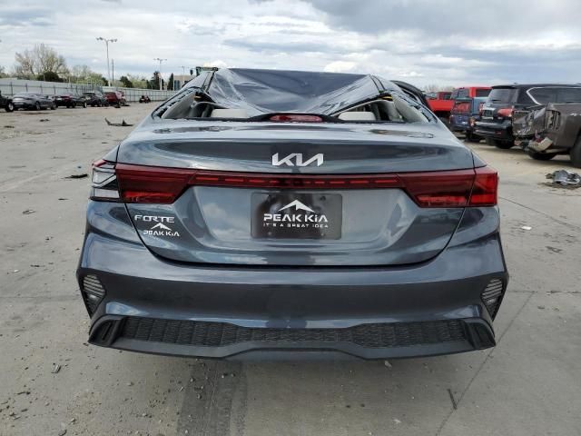 2023 KIA Forte LX