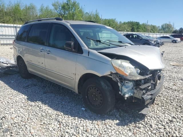 2007 Toyota Sienna CE