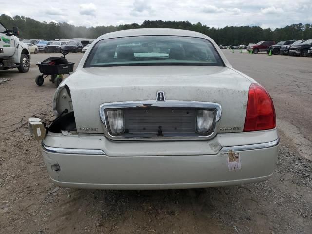 2006 Lincoln Town Car Signature