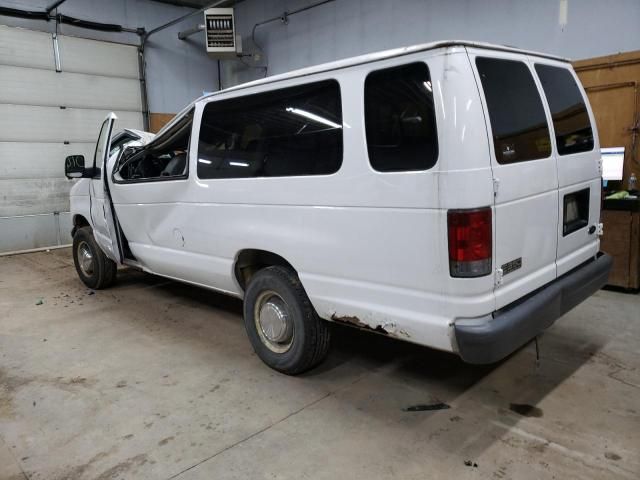 2005 Ford Econoline E350 Super Duty Wagon