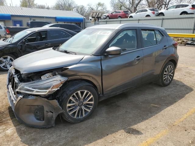 2022 Nissan Kicks SV