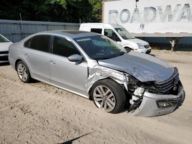 2016 Volkswagen Passat SEL