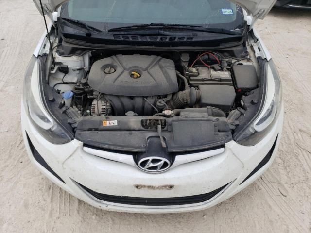 2016 Hyundai Elantra SE