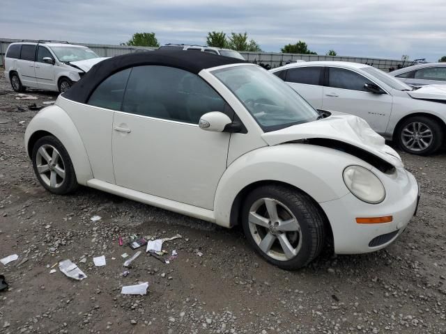 2007 Volkswagen New Beetle Triple White