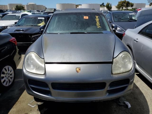 2004 Porsche Cayenne S