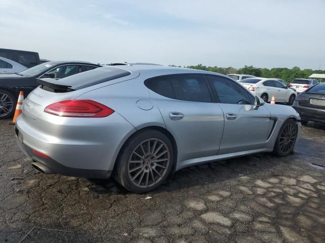 2014 Porsche Panamera 2