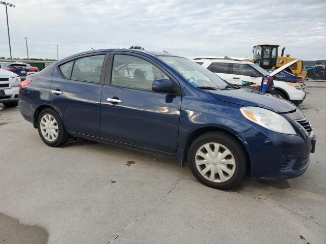 2013 Nissan Versa S