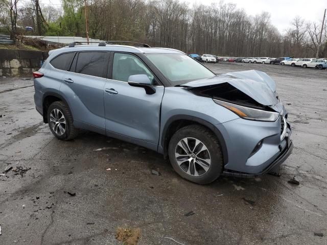 2021 Toyota Highlander XLE