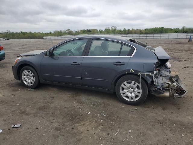 2010 Nissan Altima Base