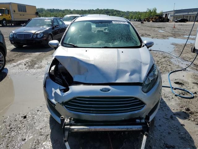 2014 Ford Fiesta SE