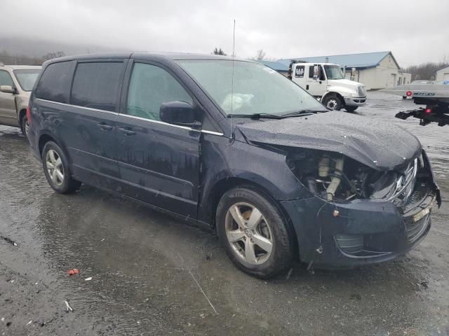 2010 Volkswagen Routan SEL