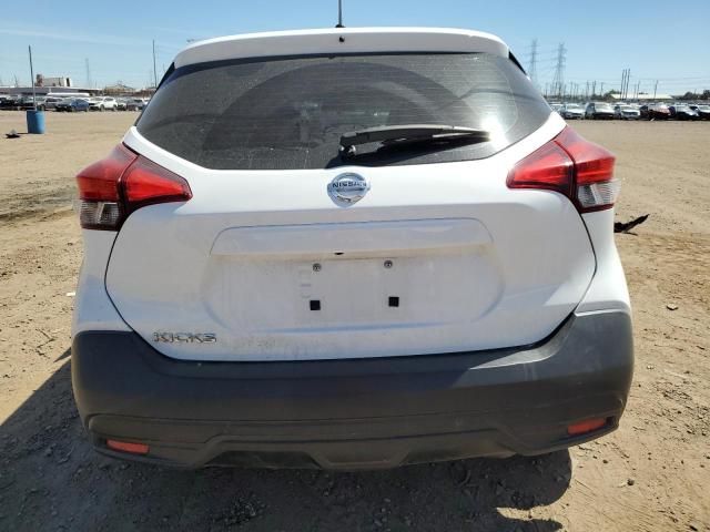 2018 Nissan Kicks S