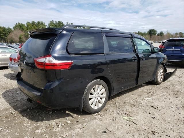 2015 Toyota Sienna LE