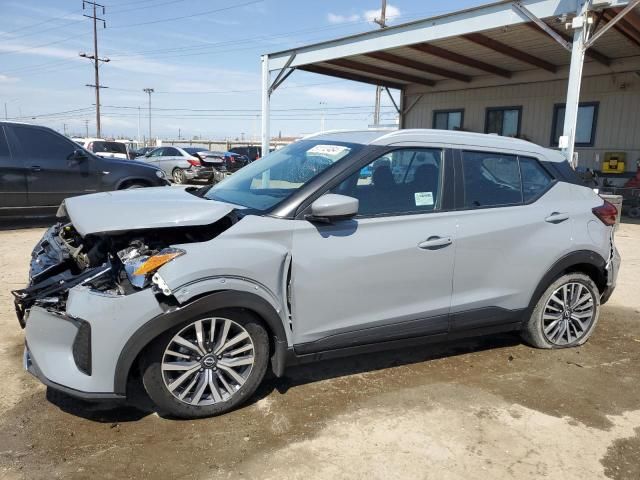 2022 Nissan Kicks SV