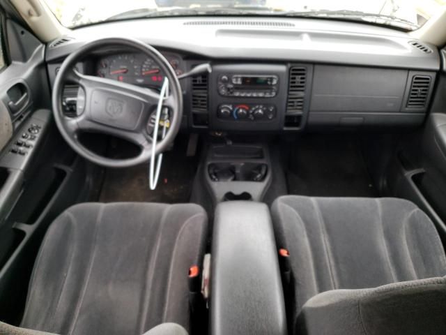 2004 Dodge Dakota Quad Sport