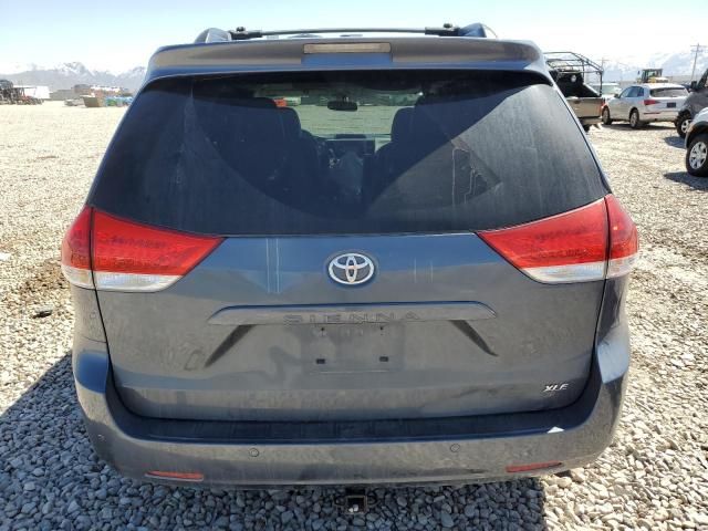 2014 Toyota Sienna XLE